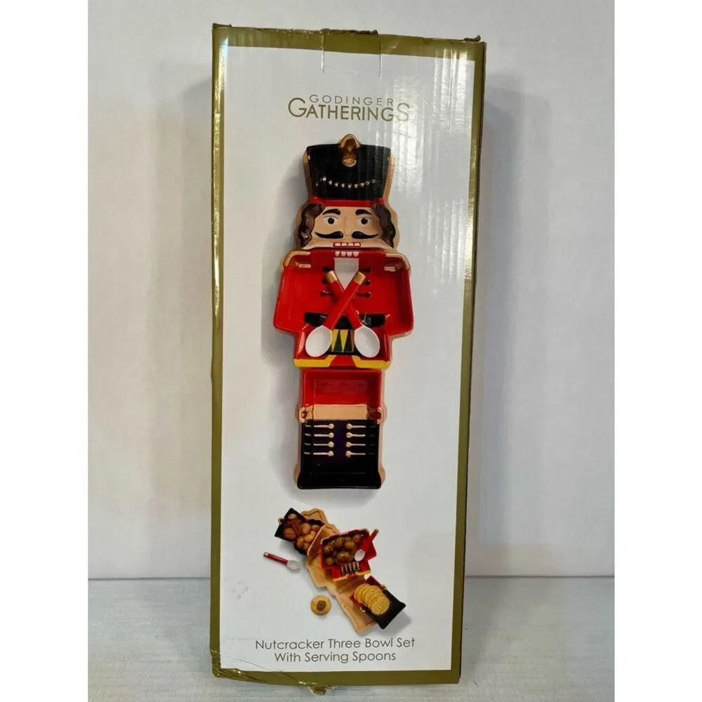 Red and Black Nutcracker 3 Bowls with Serving Spoons